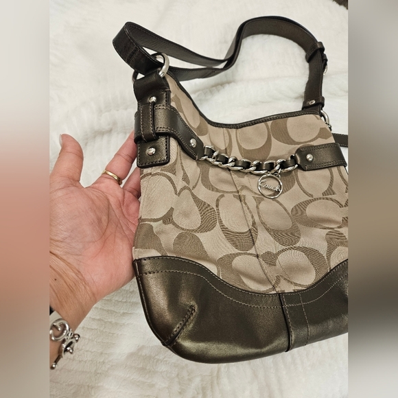 Coach Canvas Signature Chain Duffle Hangbag W/ Crossbody and Shoulder Bag - Picture 12 of 17